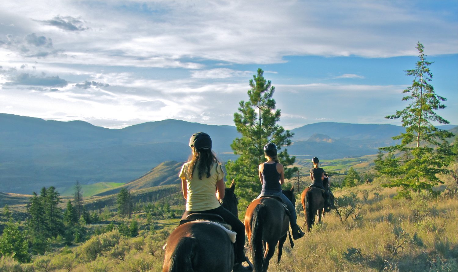 Photos - Sundance Guest Ranch